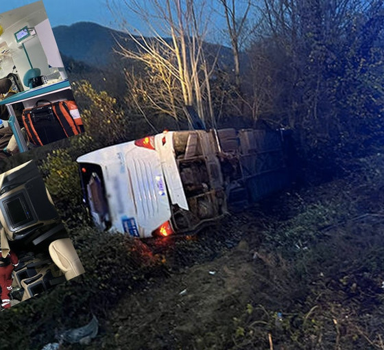 Bartın'da yolcu otobüsü devrildi: 40 yaralı