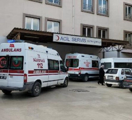 Osmaniye'de 23 öğrenci gıda zehirlenmesi şüphesiyle hastaneye kaldırıldı