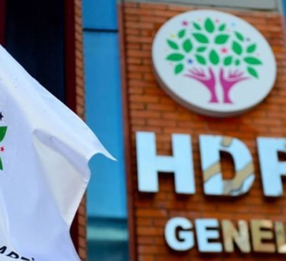 HDP’li Eşbaşkan Karasu tutuklandı