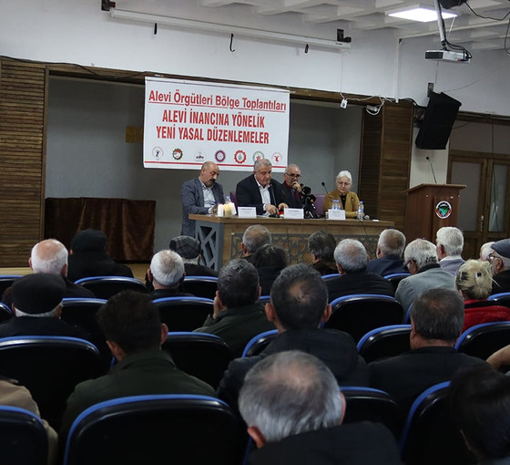Kültür Bakanlığına bağlı Cemevi Başkanlığı kurulmasına tepki: AKP kendi Alevi’sini oluşturmaya çalışıyor