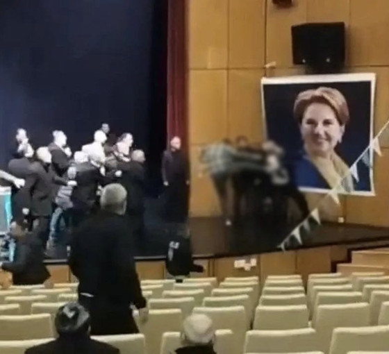 Rize’de, İYİ Parti Kongresi'nde kavga çıktı