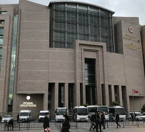Öcalan'ın avukatlarının yargılandığı dava ertelendi