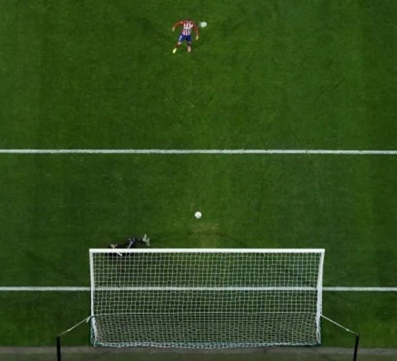 Futbolun en renkli icadı: Penaltı
