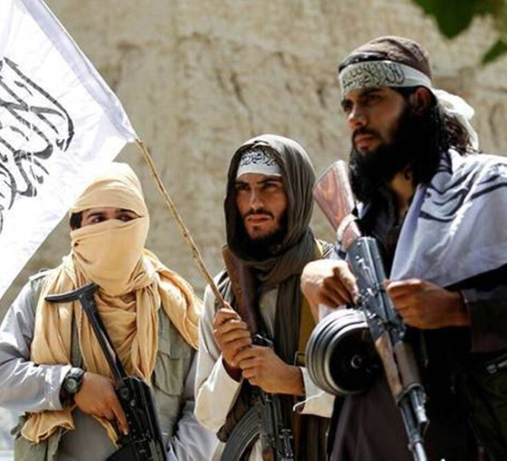 Taliban’dan kız öğrencilere eğitim yasağı