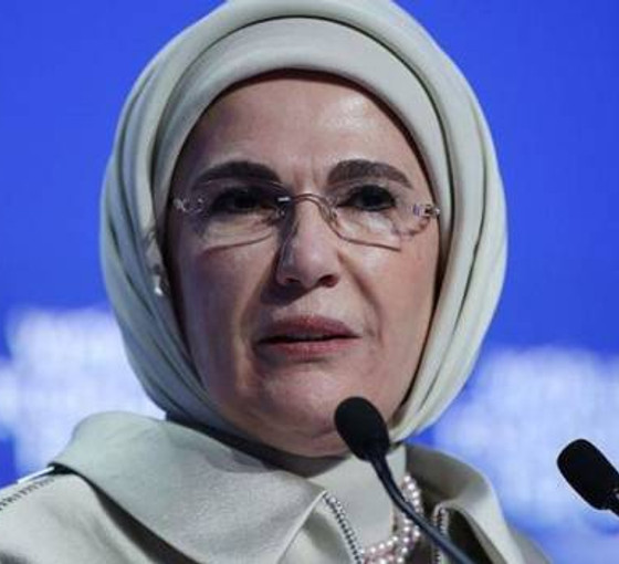 'Emine Erdoğan için Bakanlıkta komisyon kuruldu' iddiası Meclis’te