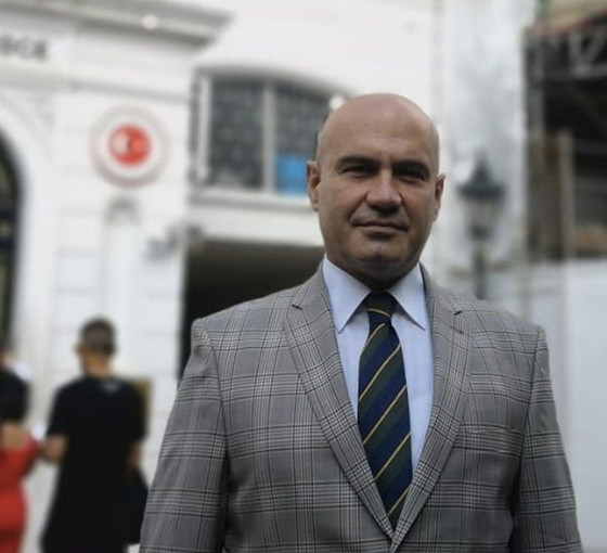 Turhan Çömez: 13-14 yaşındaki çocukları barlara götürüyorlardı