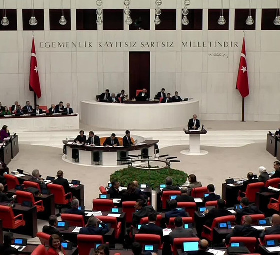 Yıldırım Kaya: MEB çocuklara tecavüzlerle anılan vakıflarla protokoller imzalıyor