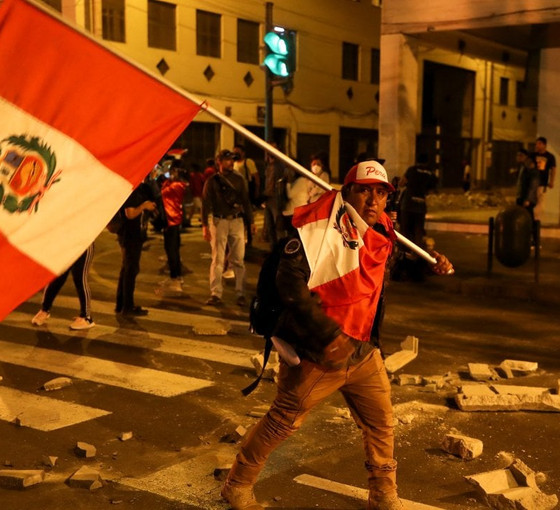 Peru'daki eylemlerde iki kişi öldü, Boluarte Kongre'den erken seçim istedi