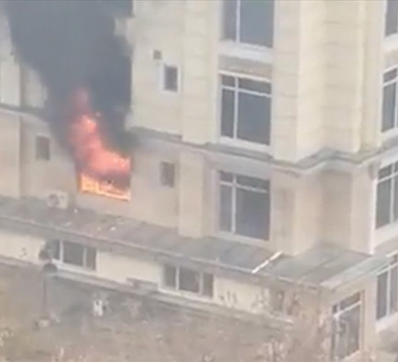 Kabil'de yabancıların kaldığı otele silahlı ve bombalı saldırı