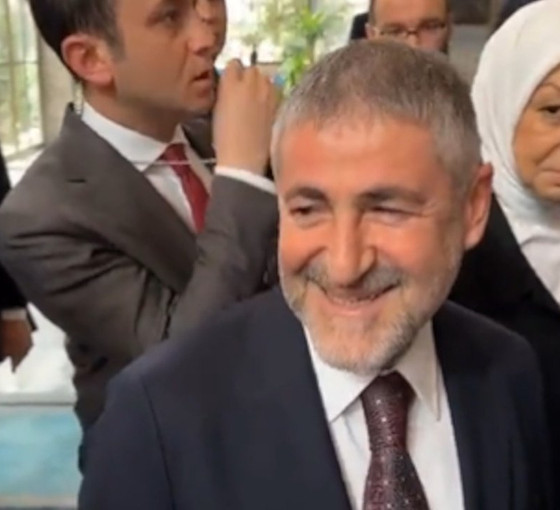 Bakan Nebati'nin EYT yanıtı tepki çekti