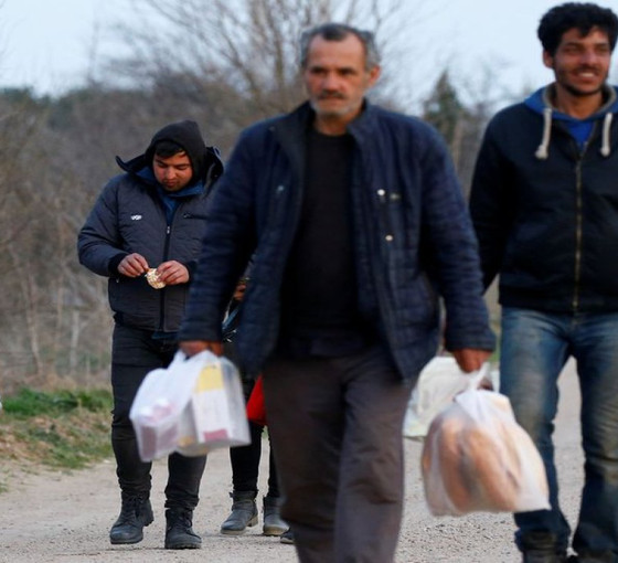 AB: Türkiye’ye sığınmacılar için 220 milyon euro gönderiyoruz