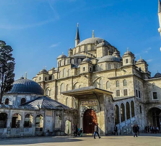 Fatih Camii’nde milyonluk zimmet skandalı