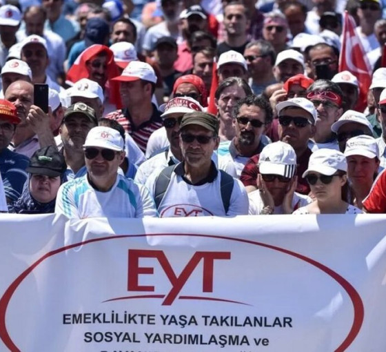 Sosyal güvenlik uzmanı Erdursun: EYT'lilerin ilk maaşları mayıs - hazirana kaldı