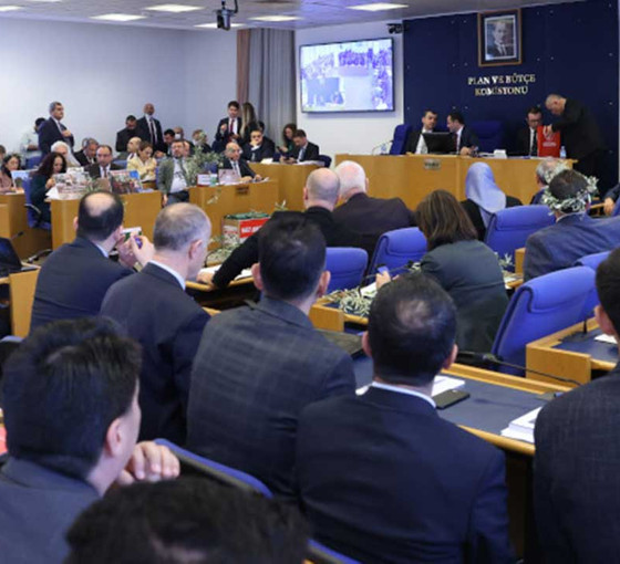 Limanların 49 yıllığına özelleştirilmesi Meclis komisyonunda kabul edildi