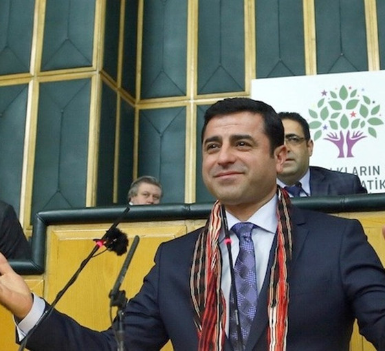 Başak Demirtaş paylaştı, Selahattin Demirtaş retweet etti: Tutuklanmadan üç gün önce söyledikleri...