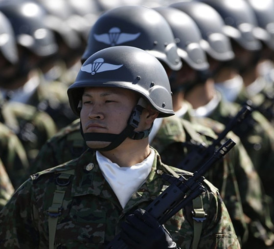 Pasifist Japonya'dan tarihi silahlanma adımı