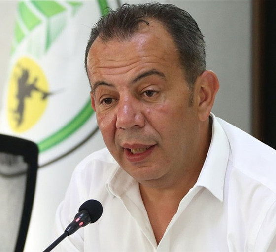 Tanju Özcan, Encü'ye tokadı savundu: 'Az bile yapmış'