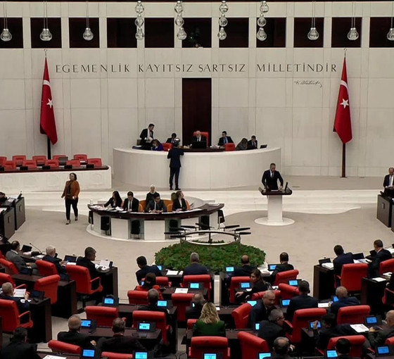 Ali Mahir Başarır'dan ‘asgari ücretlinin maaşına haciz gelmesin’ önerisi, AKP ve MHP’lilerin oylarıyla reddedildi