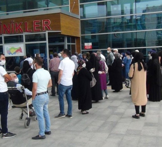 SES'ten Bakanlığa tepki: Hastaların sağlığa ulaşımını engellemek suçtur