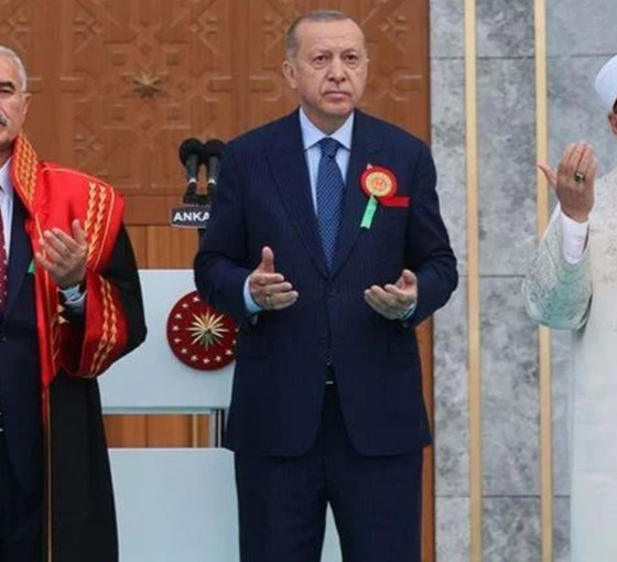 Yargıtay Başkanı Akarca: 'Sosyal medya mahkemeleri' devlete de yargıya da zarar veriyor