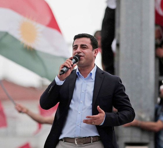 Demirtaş Paris saldırısını kınadı: Saldırının tüm yönlerinin ortaya çıkarılması Fransa makamlarının sorumluluğundadır