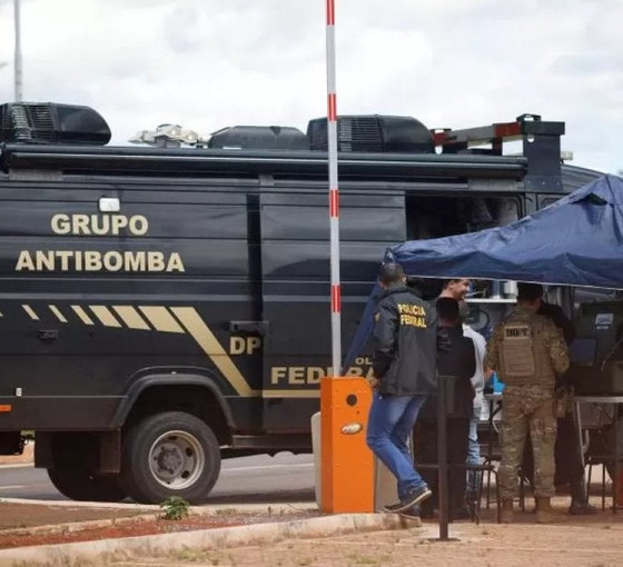 Brezilya'da Bolsonaro destekçisi bombalı saldırı yapmaya çalışırken yakalandı