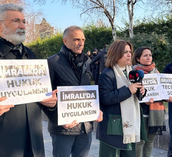 HDP milletvekilleri tecride karşı yürüdü: 'Zamana yayılan idam'