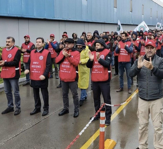 Birleşik Metal-İş: Bekaert grevi başarıyla sona erdi, işçiler ilk 6 ay için yüzde 84,83 zam alacak