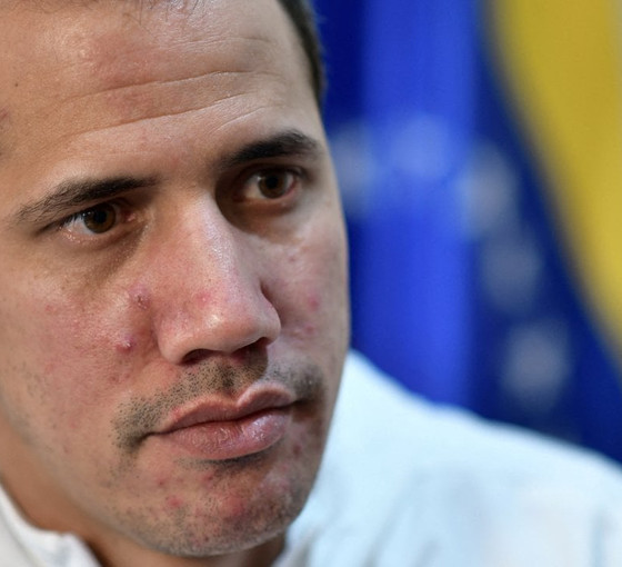 Venezuela'da muhalefet 'geçici hükümeti' feshetti