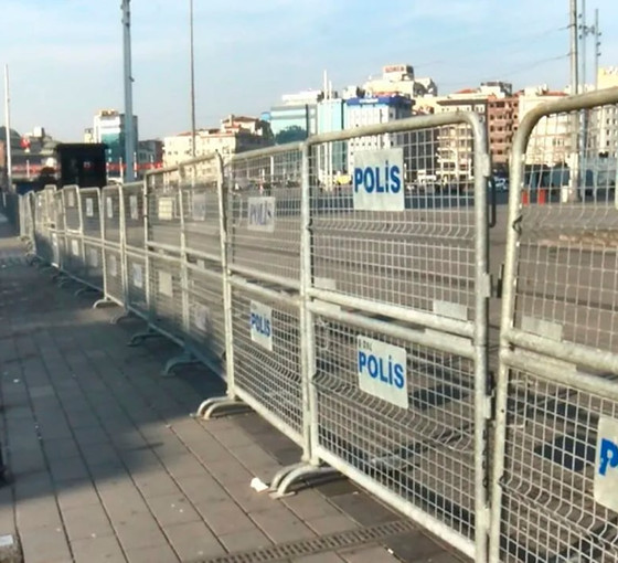 Taksim'de yılbaşı önlemleri: Gezi Parkı kapatıldı