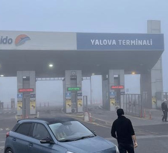 Yalova'da yoğun sis: Bazı feribot seferleri iptal oldu