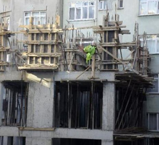Şişli'de 'bitişik nizam' inşaat tepkisi: 'Balkonlarından banyomuza girilebilir'