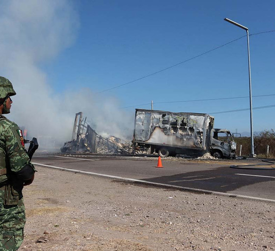 Meksika'da 'El Chapo'nun oğlu yakalandı: Sinaloa eyaleti savaş alanına döndü