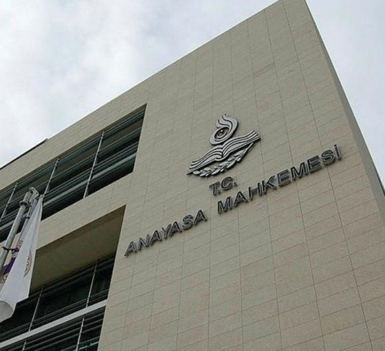 AYM'den öğretmene hapis cezasında hak ihlali kararı