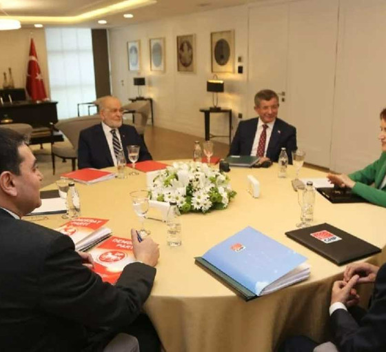 Gelecek Partisi ve DEVA 20’şer milletvekilinde ısrarcı, İYİ Parti tepkili