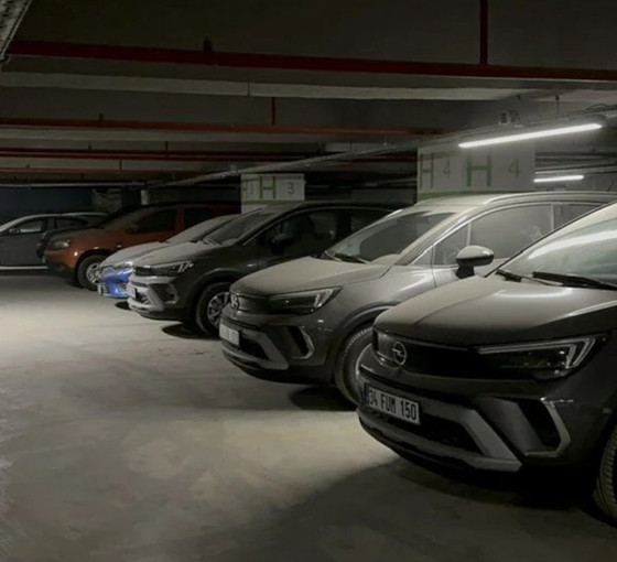 Çamlıca Camisi otoparkında sıfır araç stoku incelemesi