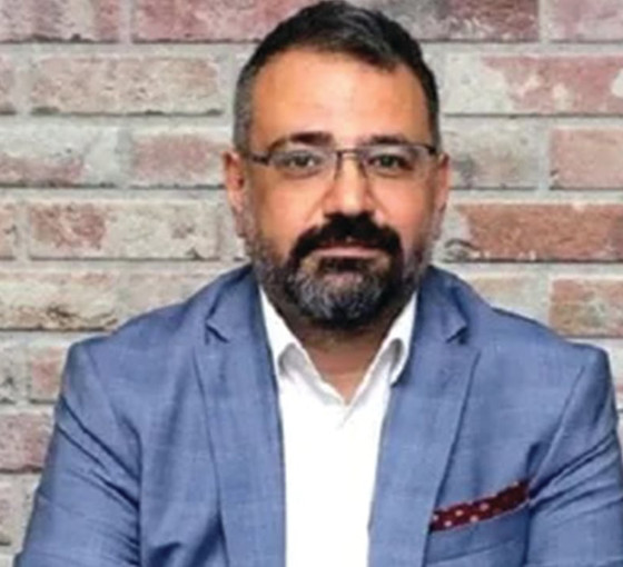 CHP İzmir İl Başkanı Şenol Aslanoğlu oldu
