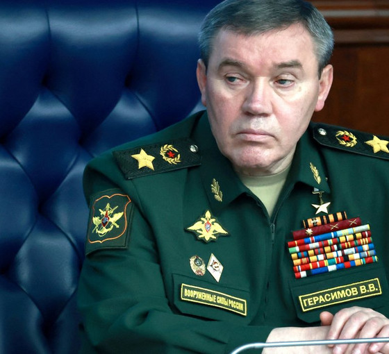 Ukrayna'daki Rus birliklerinin komutanı görevden alındı