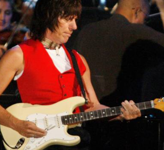 'Gitarın tanrısı' Jeff Beck, ani hastalık nedeniyle öldü