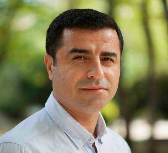 Demirtaş'tan Erdoğan'a 'kronometre' yanıtı: 'Aklınca dört dönem için kendine yol yapıyor'