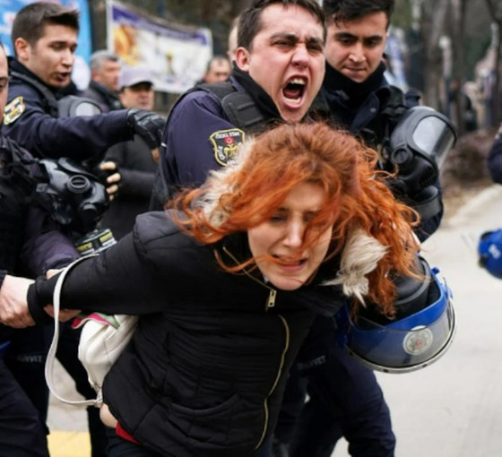 HRW'den zehir zemberek Türkiye raporu: 'Hükümet seçim öncesi medya ve yargıda güçlü denetim uyguluyor'