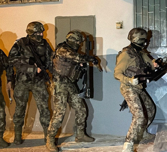 Jandarma: IŞİD'li 7 intihar eylemcisi yakalandı