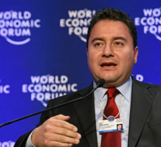 Babacan Davos Zirvesi'ne davet edildi