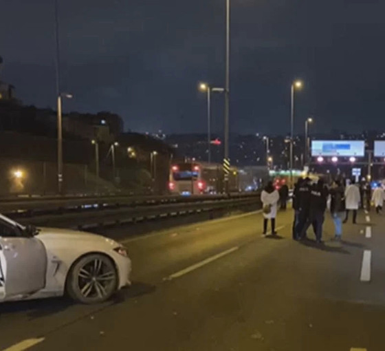 Haliç Köprüsü'nde otomobile silahlı saldırı: Bir kişi öldü