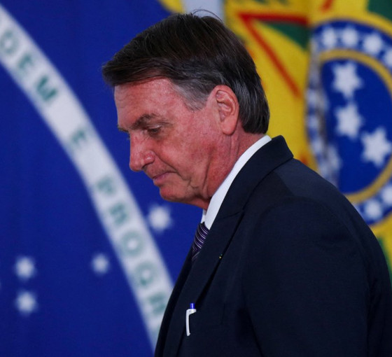 Aşırı sağcı Bolsonaro 30 Mart'ta Brezilya'ya dönecek