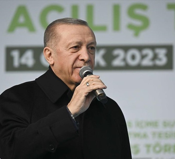 Erdoğan Demirtaş'ı hedef aldı, komutan alkışını savundu