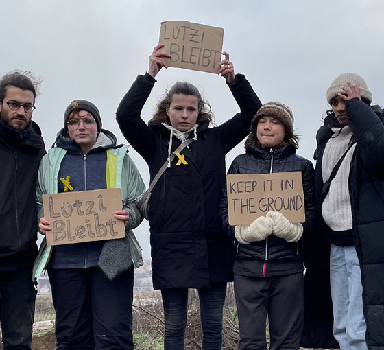 Greta Thunberg Almanya’da çevrecilere destek verdi