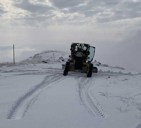 Dersim’de 47 köy yolu kardan kapandı