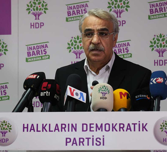 HDP’den AYM’ye başvuru: Kapatma Davası seçimlerden sonraya bırakılsın