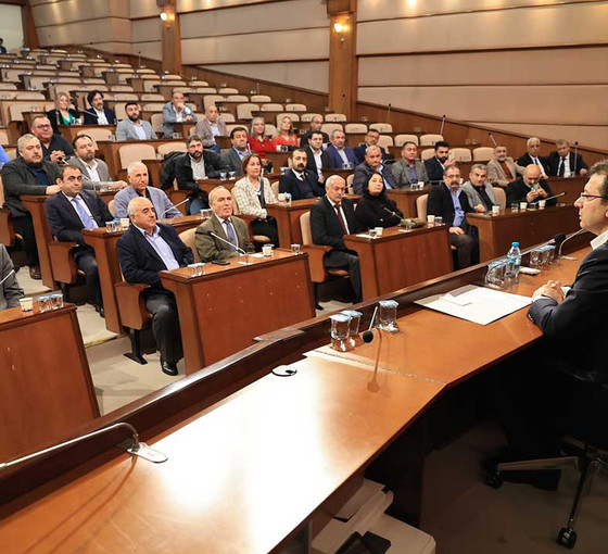 İmamoğlu: Alevilerin inanç ve yaşam prensiplerinin altına imzamı atıyorum